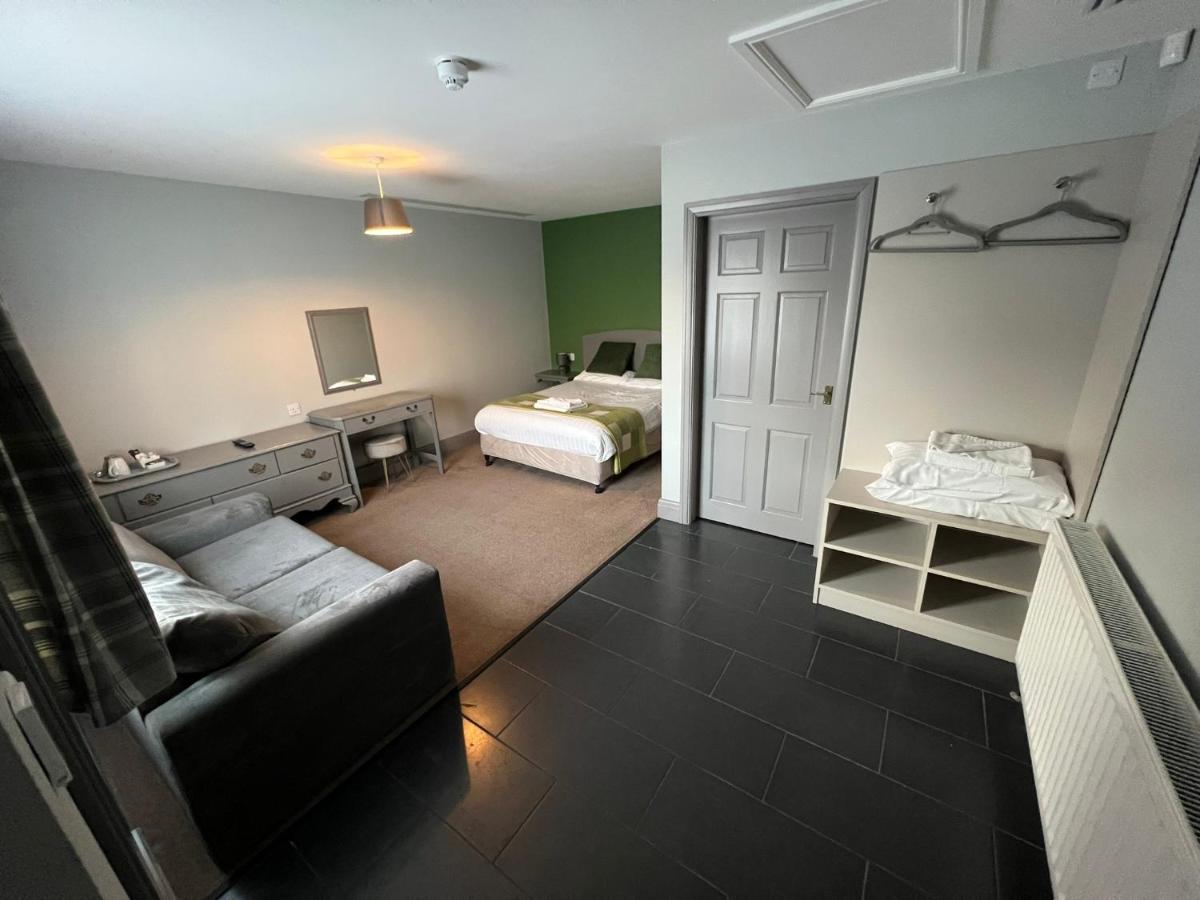The Black Horse Inn Gainsborough Esterno foto