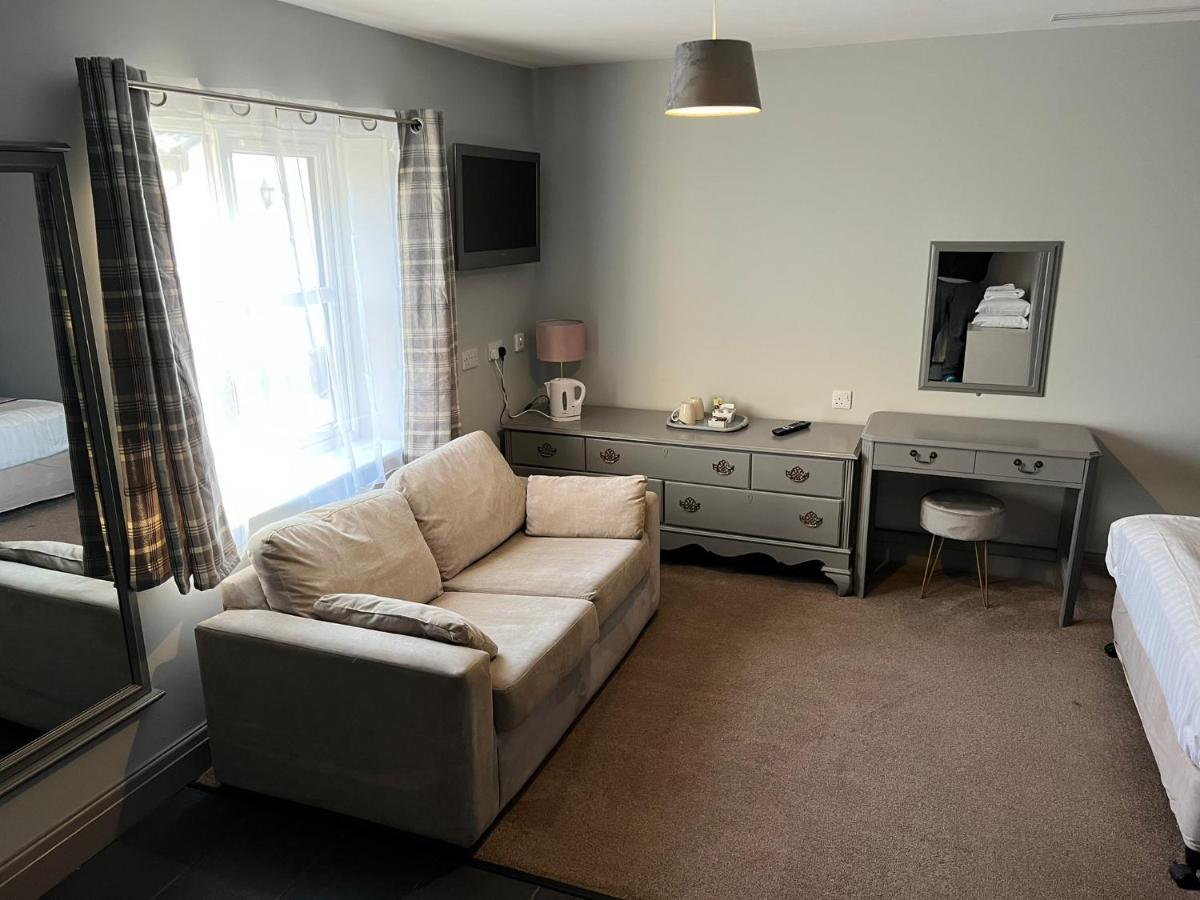 The Black Horse Inn Gainsborough Esterno foto