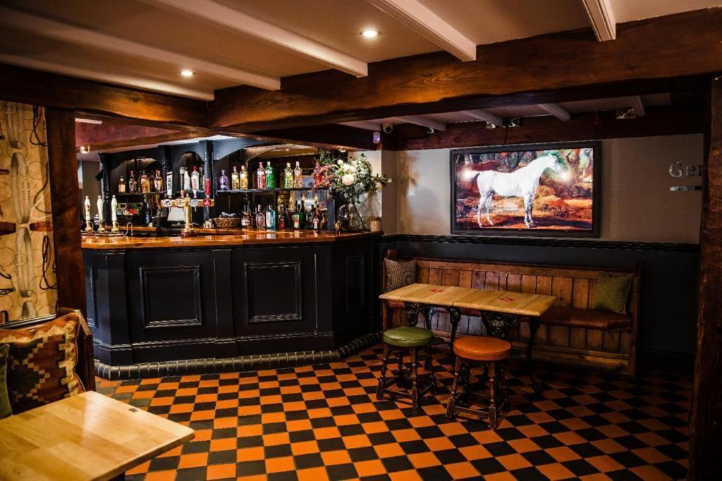The Black Horse Inn Gainsborough Esterno foto