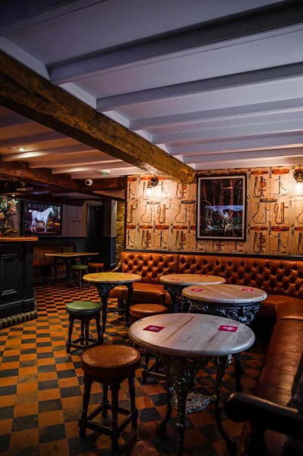 The Black Horse Inn Gainsborough Esterno foto